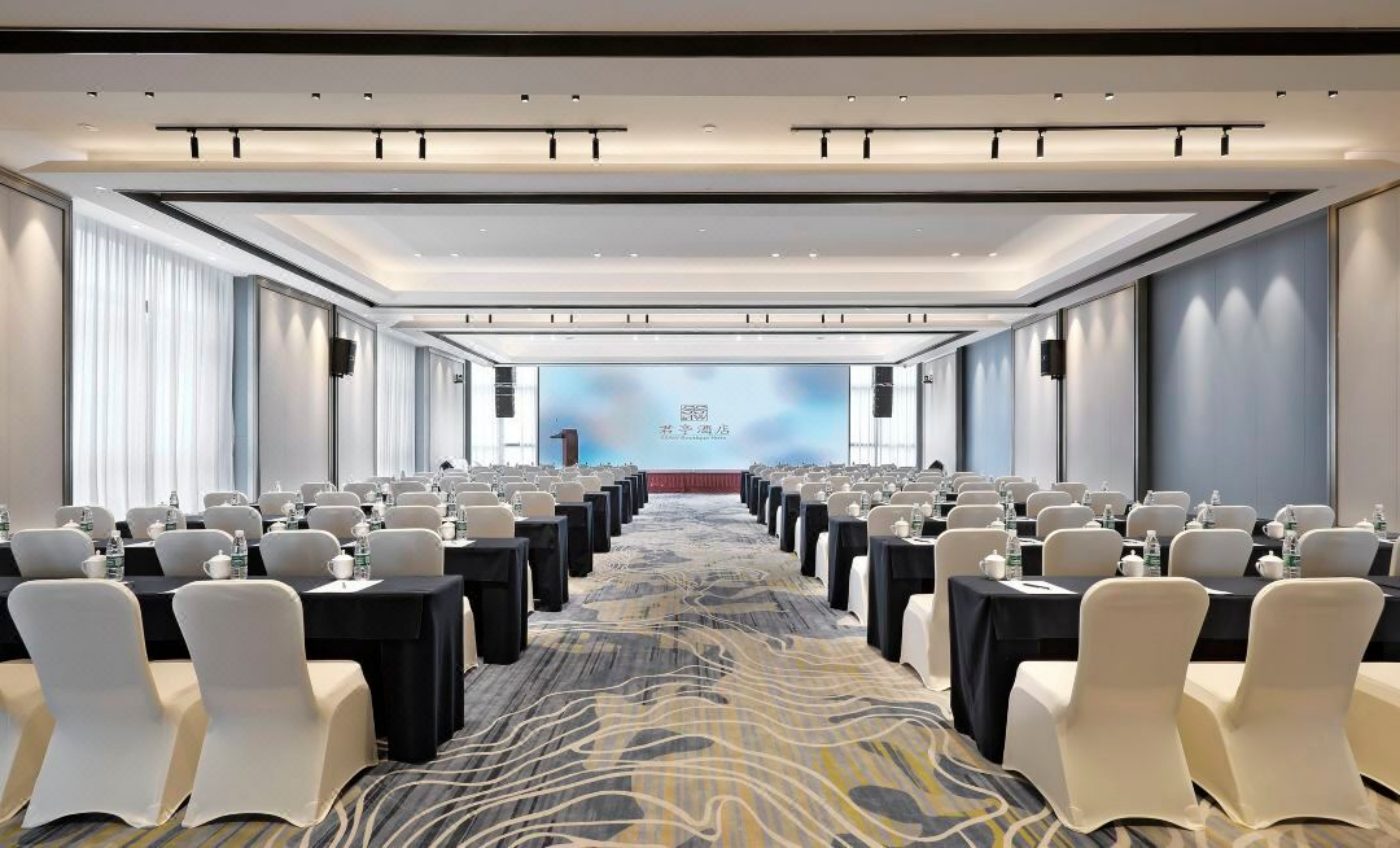 青島創(chuàng)智君亭酒店家具